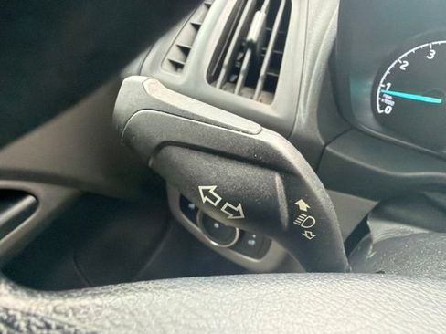 Used 2022 Ford Transit Connect XL FWD image 38
