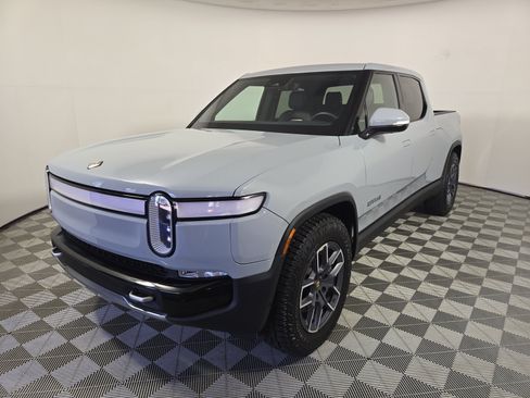Used 2023 Rivian R1T Adventure AWD/4WD image 1