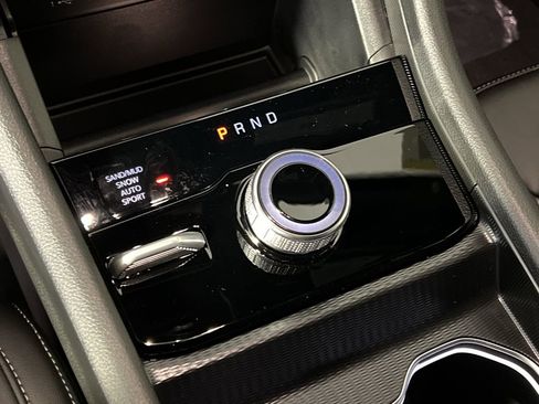 New 2025 Jeep Grand Cherokee Limited image 24