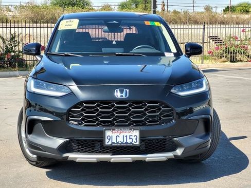 Used 2024 Honda HR-V LX image 2