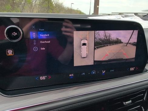 New 2026 Chevrolet Suburban LS AWD/4WD image 23