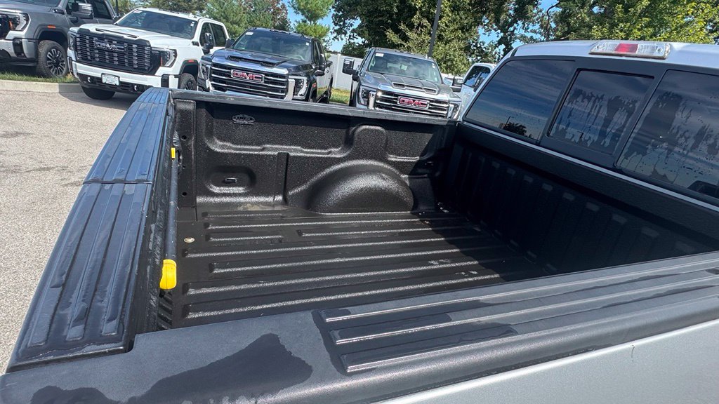 Used 2013 Ford F150 XLT w/ Luxury Equipment Group AWD/4WD image 18
