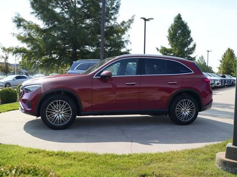 Certified 2026 Mercedes-Benz GLC 300 4MATIC image 4