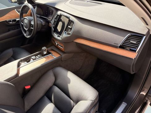 Certified 2023 Volvo XC90 B6 Plus w/ Protection Package Premier image 28