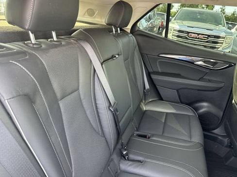 Used 2021 Buick Envision Essence w/ Sport Touring Package FWD image 26