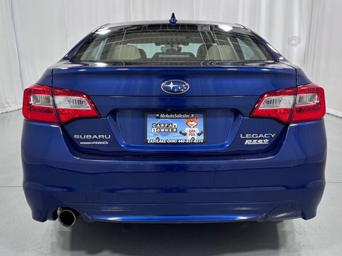 Used 2017 Subaru Legacy 2.5i Limited AWD/4WD image 6