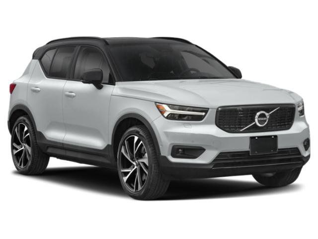 Used 2021 Volvo XC40 T4 R-Design w/ Climate Package FWD image 6