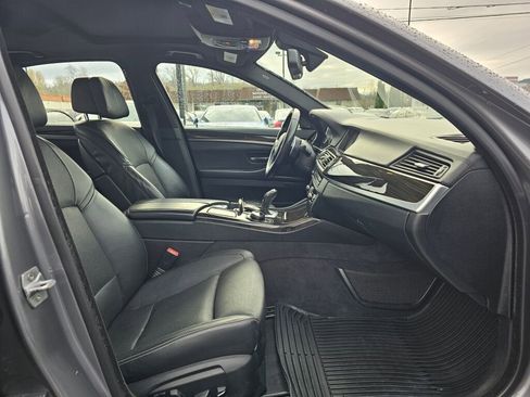 Used 2015 BMW 550i xDrive Sedan image 12