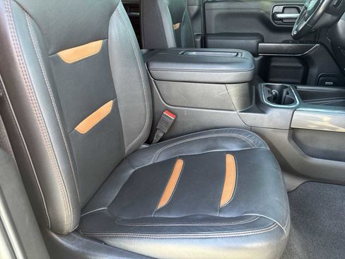 Used 2021 GMC Sierra 1500 AT4 w/ AT4 Value Package image 17