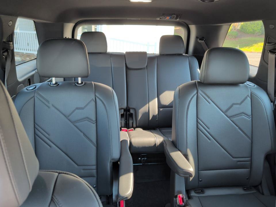 Certified 2026 Hyundai Palisade XRT Pro AWD/4WD image 29