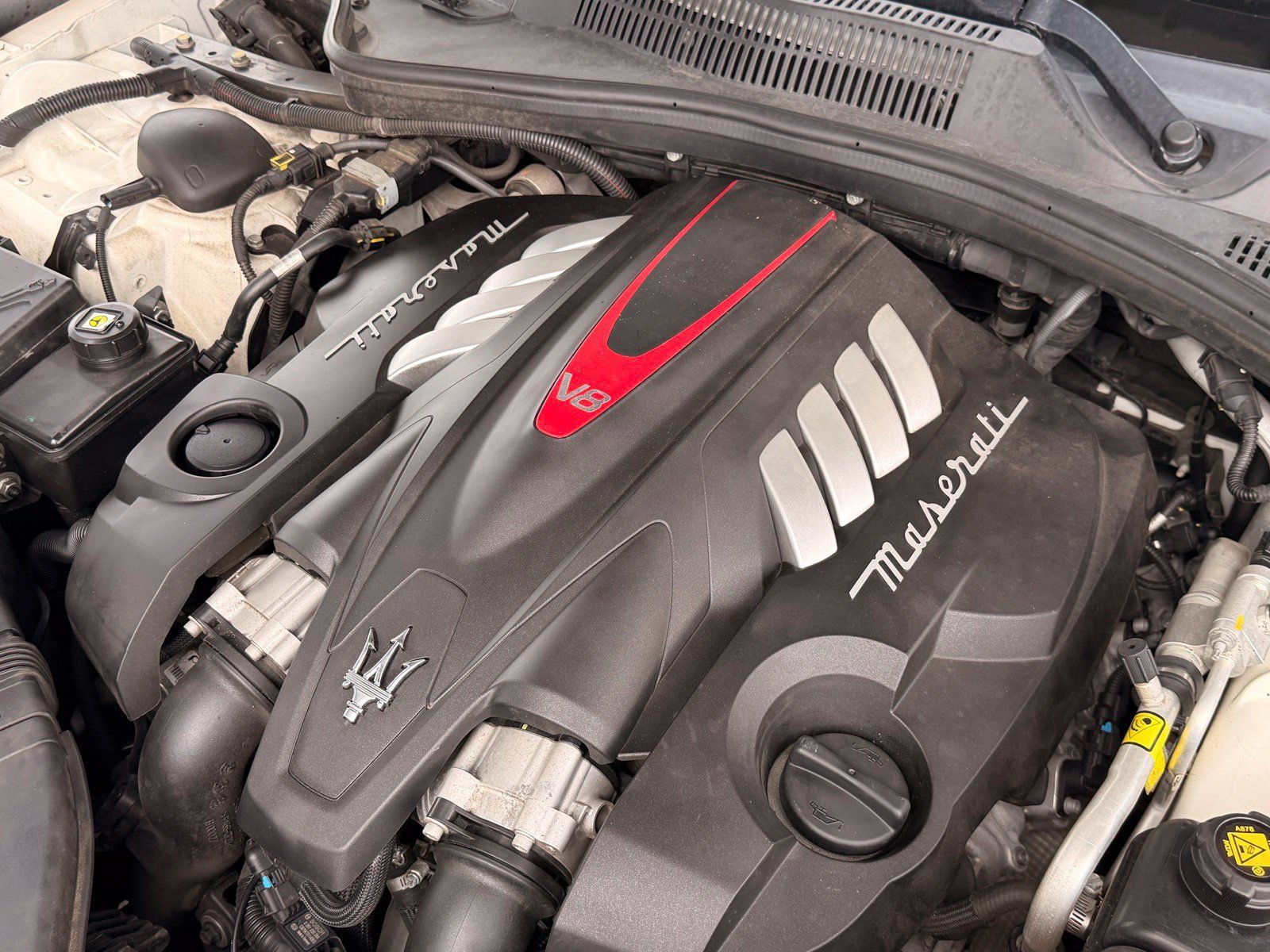 Used 2014 Maserati Quattroporte GTS RWD image 61