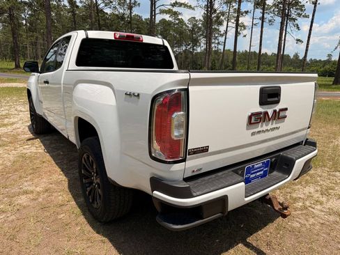 Used 2021 GMC Canyon Elevation Standard w/ Convenience Package AWD/4WD image 3