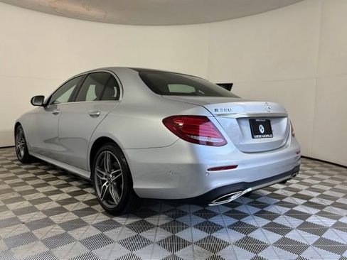 Used 2020 Mercedes-Benz E 350 4MATIC Sedan image 5