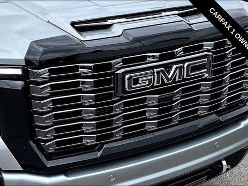Used 2025 GMC Sierra 3500 Denali Ultimate AWD/4WD image 33