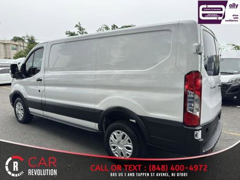 Used 2023 Ford Transit 250 Low Roof image 5