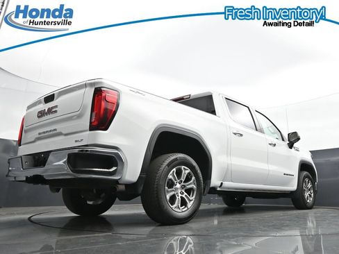 Used 2025 GMC Sierra 1500 SLT AWD/4WD image 35