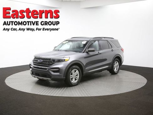 Used 2023 Ford Explorer XLT w/ Equipment Group 202A image 56