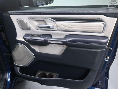 Used 2022 RAM 1500 Limited image 3