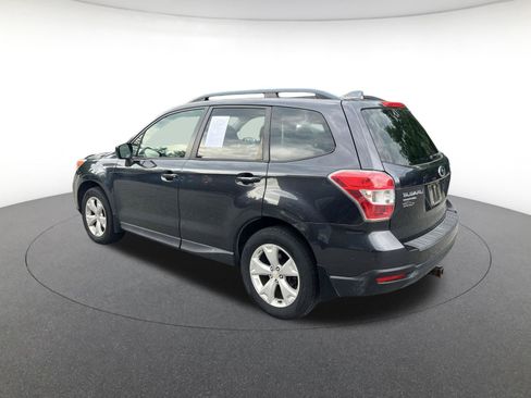 Used 2016 Subaru Forester 2.5i Premium AWD/4WD image 5