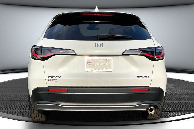 Certified 2026 Honda HR-V Sport image 6