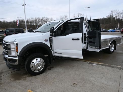 Used 2024 Ford F550 2WD SuperCab Super Duty w/ XLT Value Package image 92