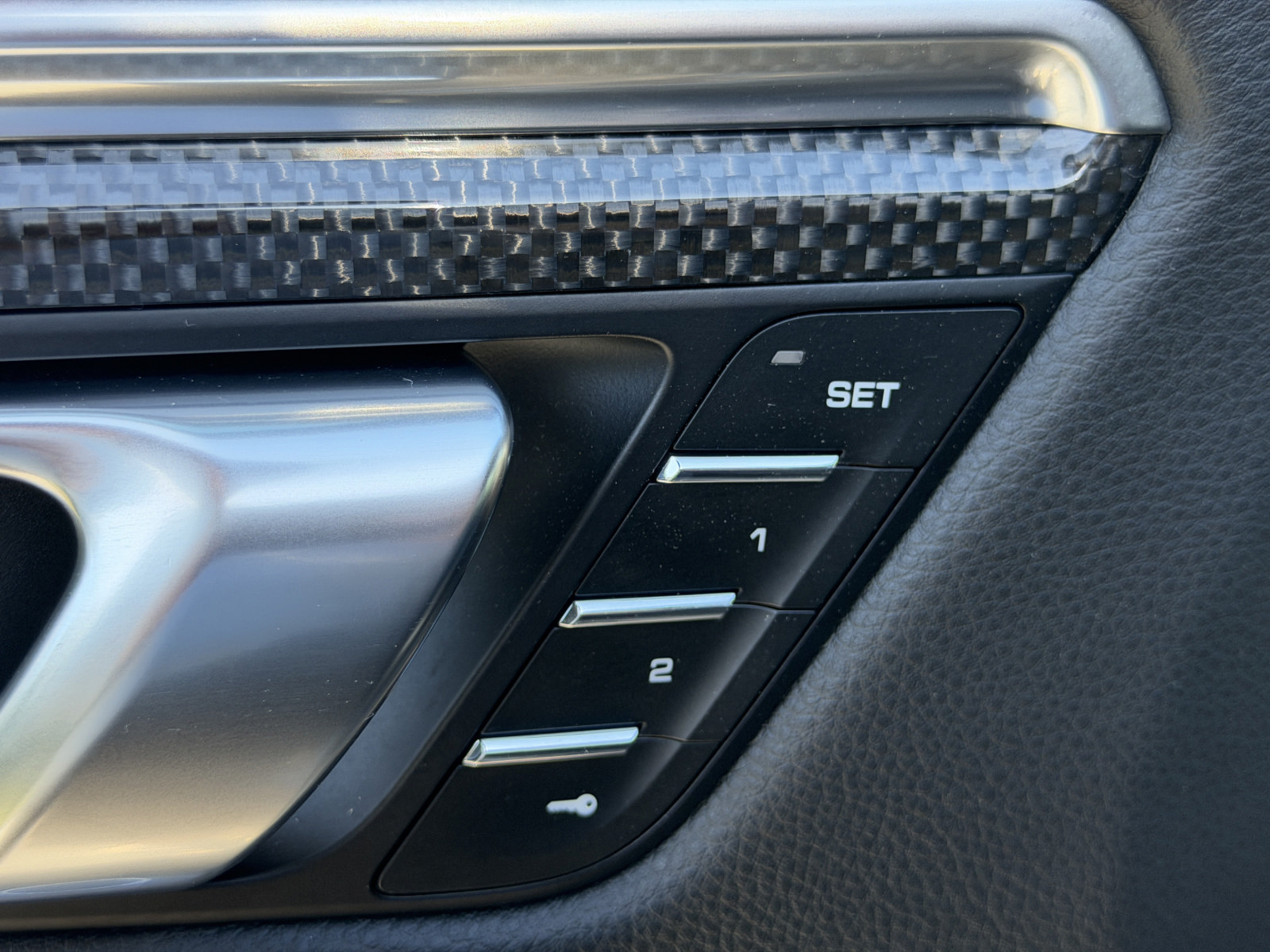 Certified 2023 Porsche Macan GTS AWD/4WD image 20