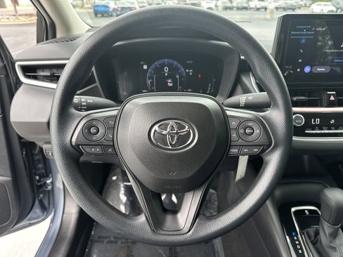 Used 2026 Toyota Corolla LE FWD image 18