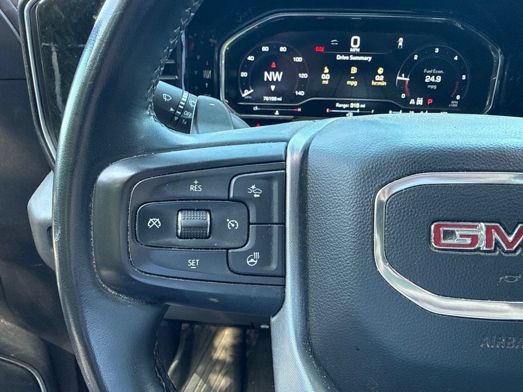 Used 2023 GMC Sierra 1500 SLT w/ SLT Premium Plus Package AWD/4WD image 17