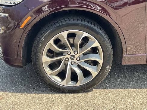 Used 2023 Lincoln Aviator Grand Touring w/ Equipment Group 301A image 10