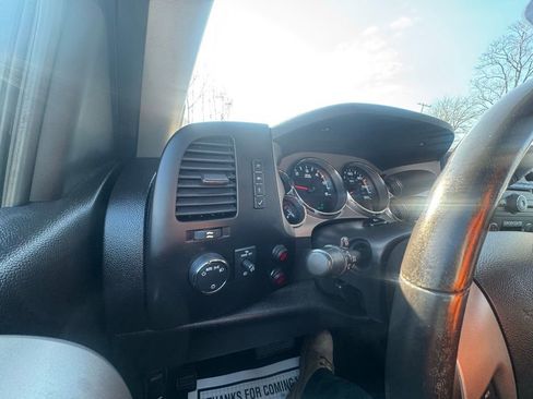 Used 2012 Chevrolet Silverado 1500 LT image 30