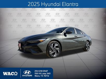 Used 2025 Hyundai Elantra SEL w/ Cargo Package