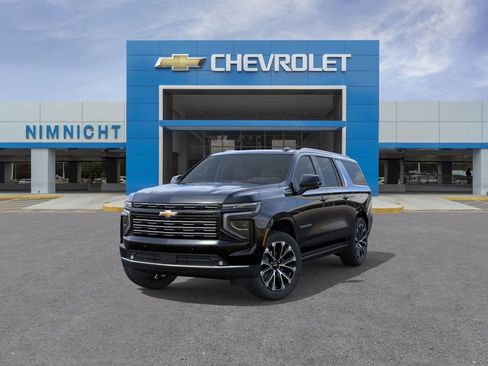 New 2026 Chevrolet Suburban High Country AWD/4WD image 8