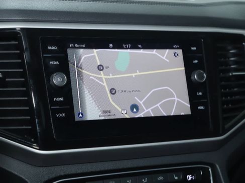 Certified 2021 Volkswagen Atlas Cross Sport SEL image 27