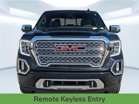 Used 2021 GMC Sierra 1500 Denali w/ Denali Ultimate Package AWD/4WD image 11