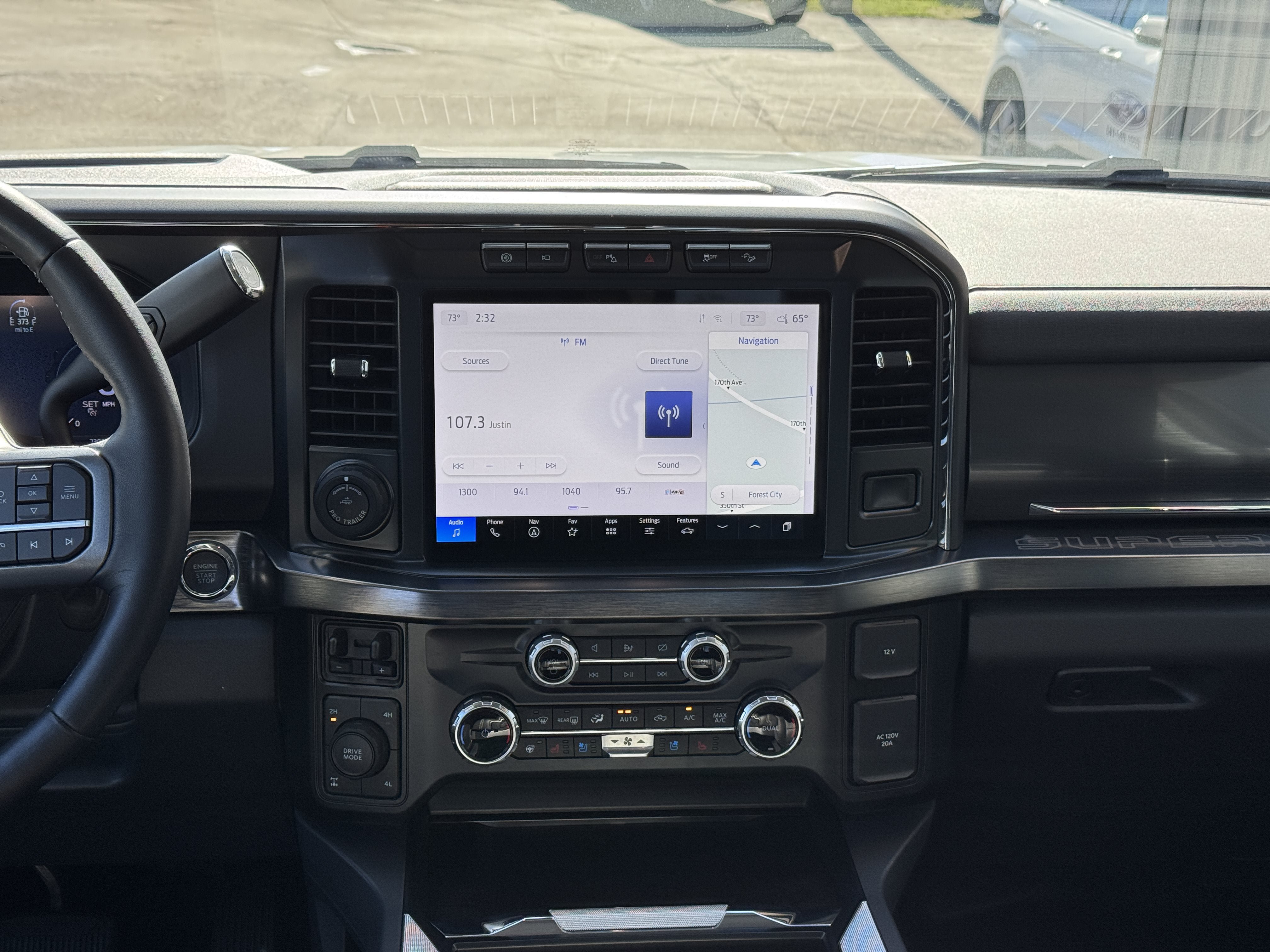 Used 2024 Ford F350 Lariat w/ Lariat Ultimate Package AWD/4WD image 14