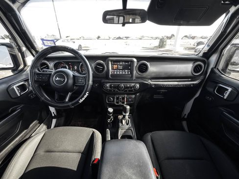 Used 2023 Jeep Wrangler Unlimited Sport AWD/4WD image 18
