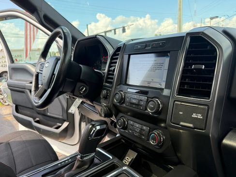 Used 2019 Ford F150 XLT w/ Equipment Group 302A Luxury AWD/4WD image 24