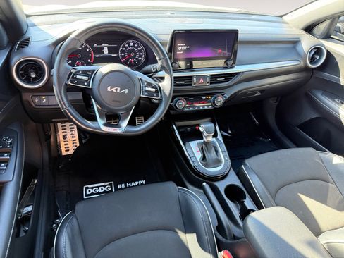 Used 2023 Kia Forte GT-Line image 15