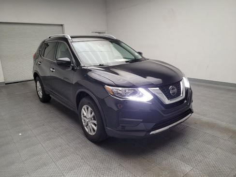 Used 2020 Nissan Rogue SV AWD/4WD image 13