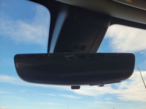 Used 2022 GMC Sierra 3500 Denali w/ Denali Ultimate Package image 29