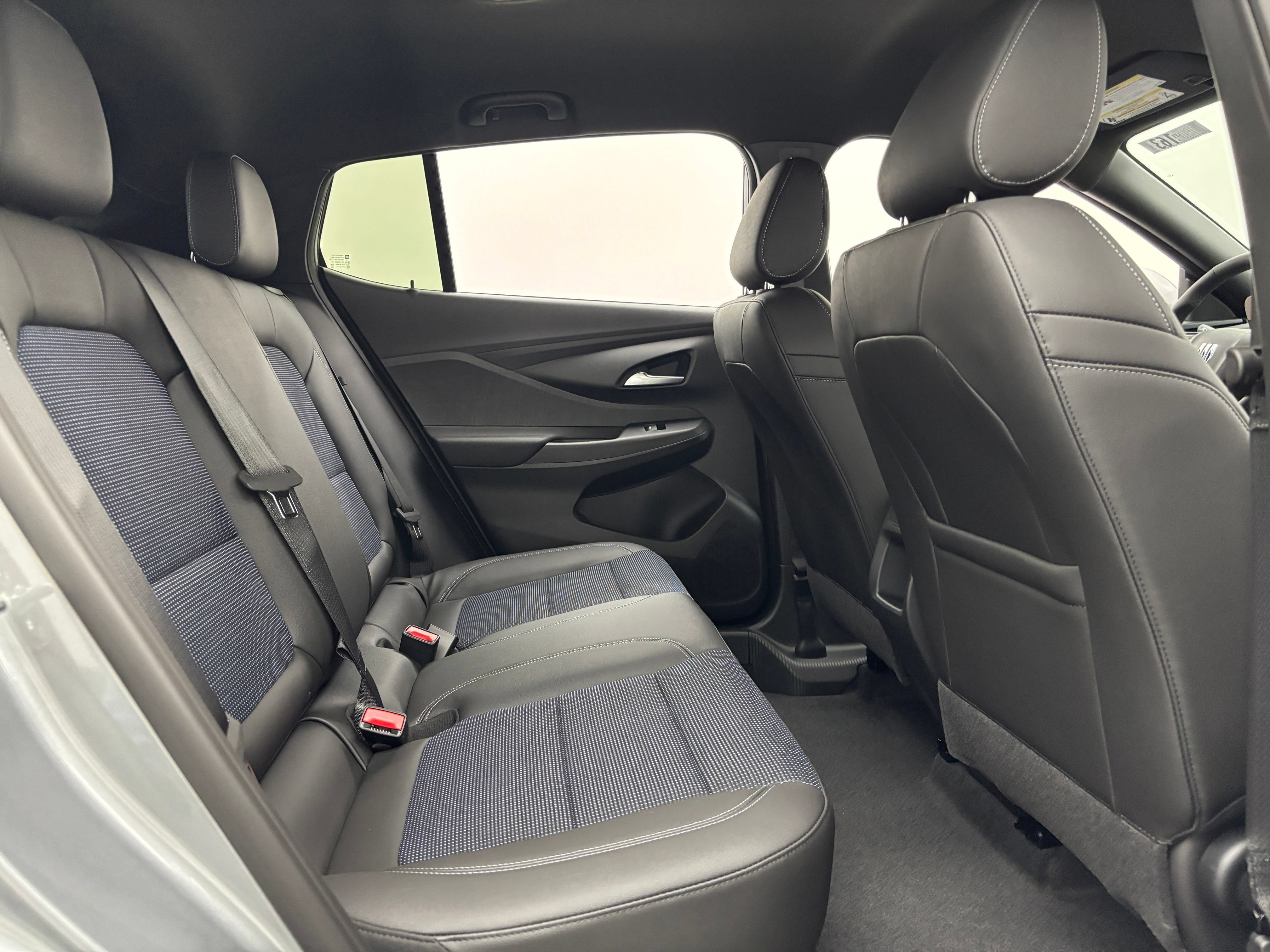 New 2026 Buick Envista Sport Touring w/ Convenience I Package FWD image 32