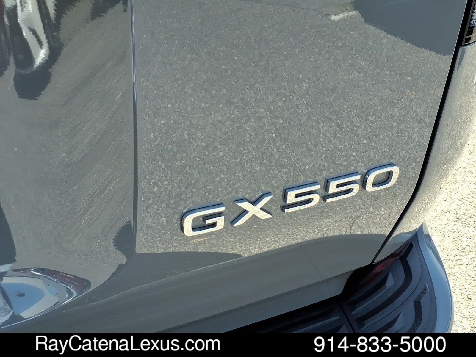 Certified 2025 Lexus GX 550 w/ Cold Area Package AWD/4WD image 18