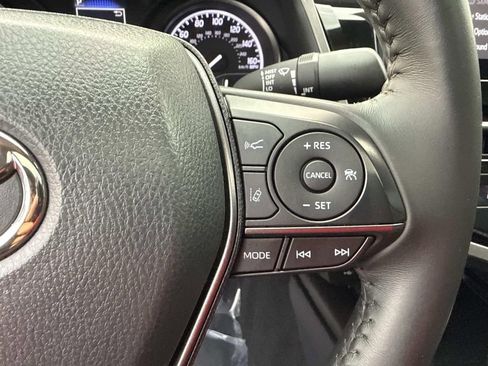 Used 2024 Toyota Camry SE image 37