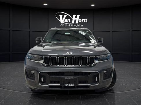 Used 2024 Jeep Grand Cherokee L Overland w/ Luxury Tech Group IV image 8