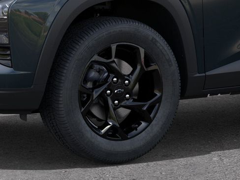 New 2026 Chevrolet Trax LT w/ Driver Confidence Package FWD image 9