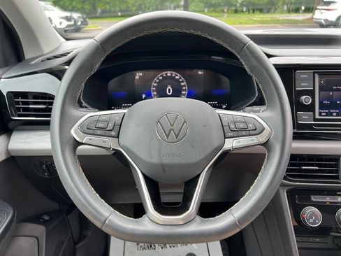 Certified 2023 Volkswagen Taos S FWD image 17