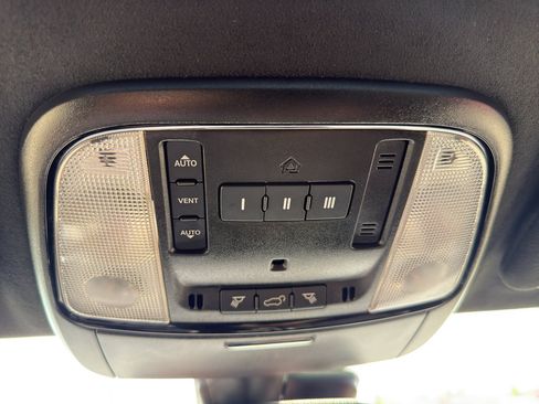 Used 2024 Dodge Durango R/T AWD/4WD image 24