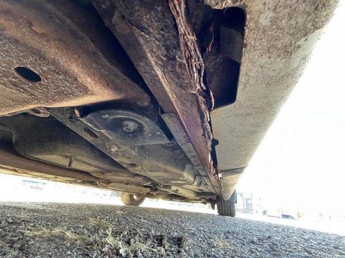 Used 2004 Buick Le Sabre Custom w/ Wheel and Sounds Package image 17