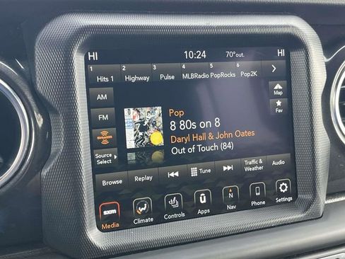 Used 2021 Jeep Wrangler Unlimited Sahara image 29