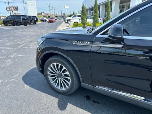 Used 2022 Lincoln Aviator Reserve w/ Elements Package Plus AWD/4WD image 10